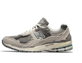 new balance 2002r protection pack